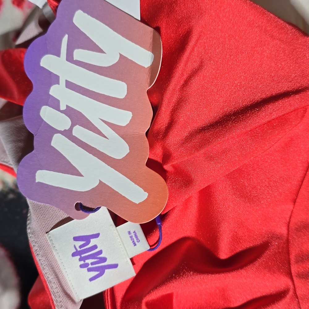 Yitty Headliner Shaping MIDI bralette neon p**** pink